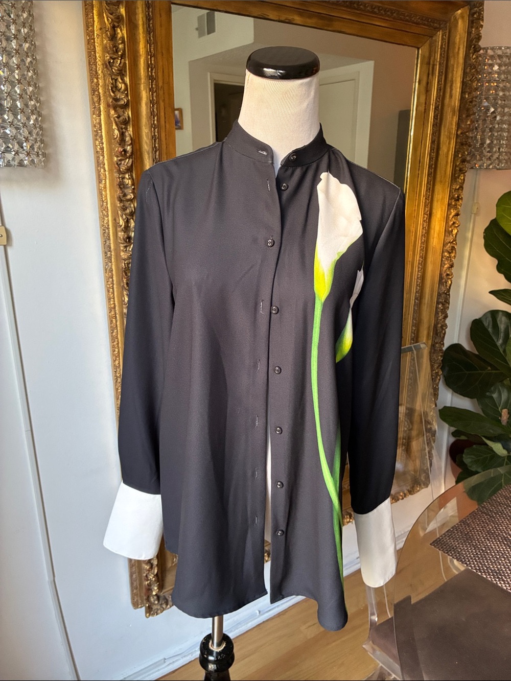 Victoria Beckham Black Floral-Accent Button-Up Shirt size XS